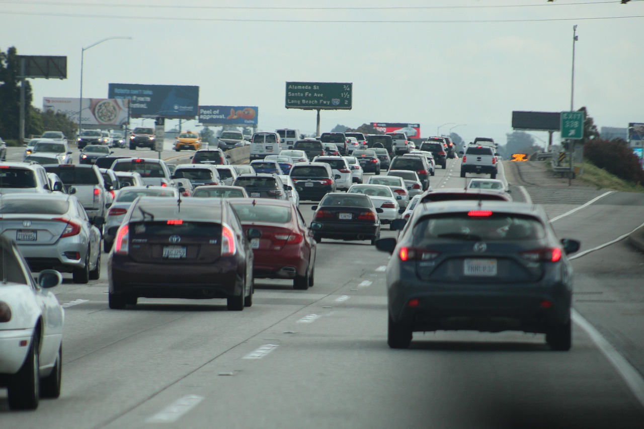 cars, traffic, highway, auto, driving, uber, lyft, lyft, lyft, lyft, lyft, lyft